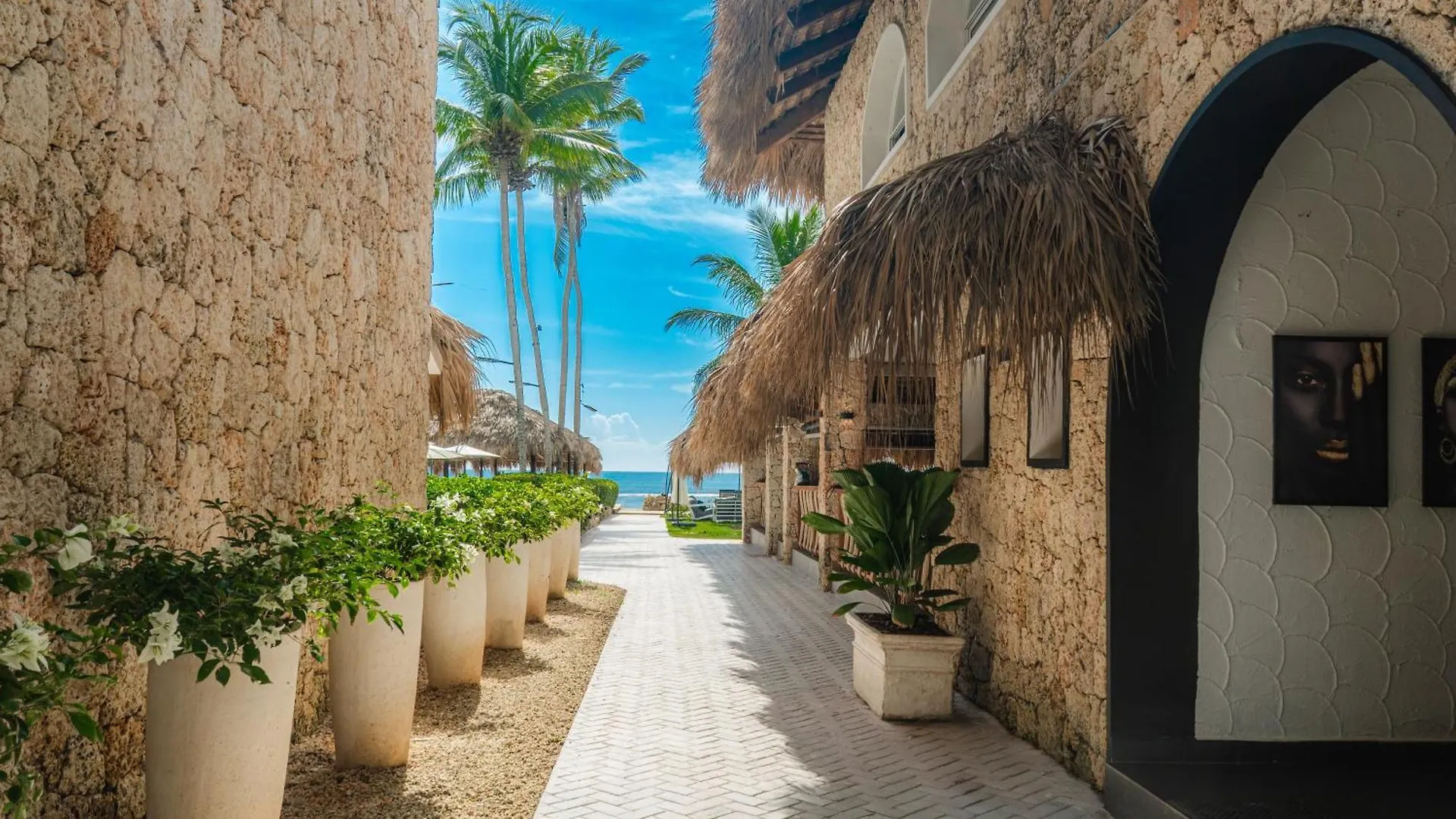Tribe Resort Guayacanes Hotel