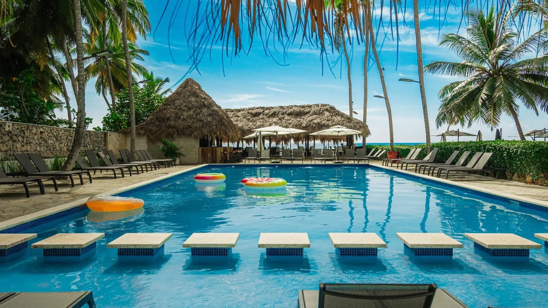 Tribe Resort Guayacanes